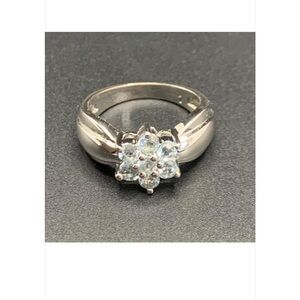 Very Nice 925 Sterling Silver Pale Blue Ring